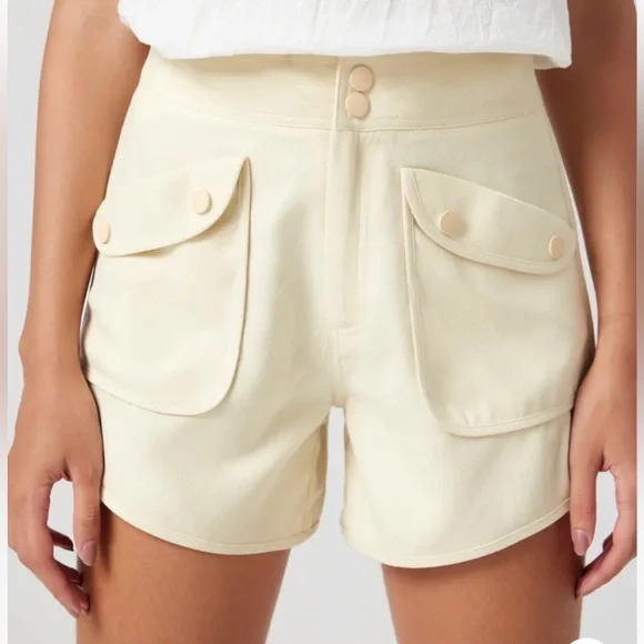 Solid mid waist button pocket shorts - Picture 2 of 6